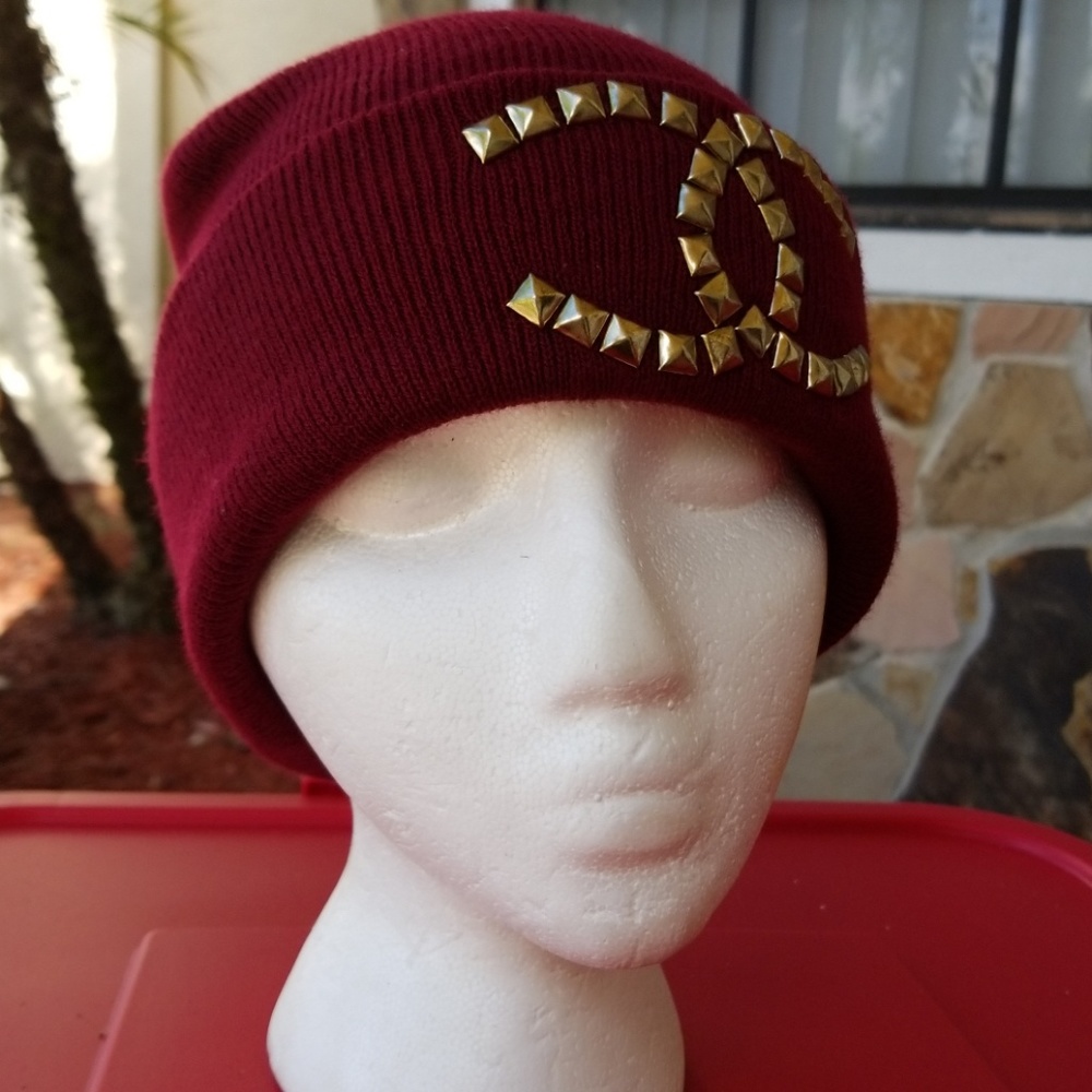 Burgandy beanie